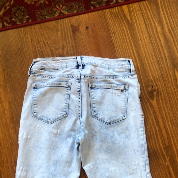 Jessica Simpson jeans - Picture 7 of 9